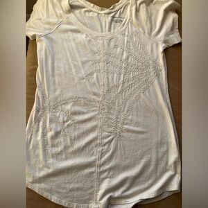 New York and Companh Off white fitted tee with crystal design